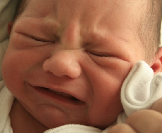 Blähungen und Bauchkrämpfe beim Baby blaehungen-und-bauchkraempfe