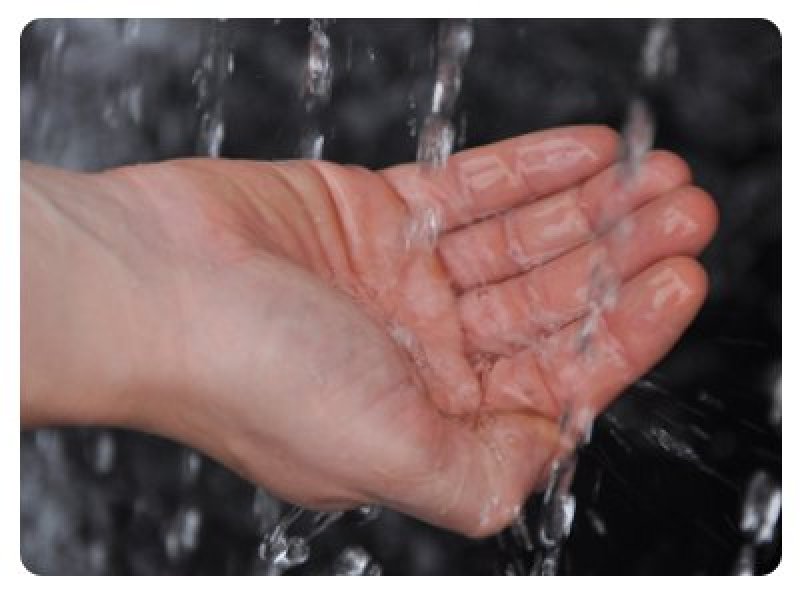 wasser-auf-hand