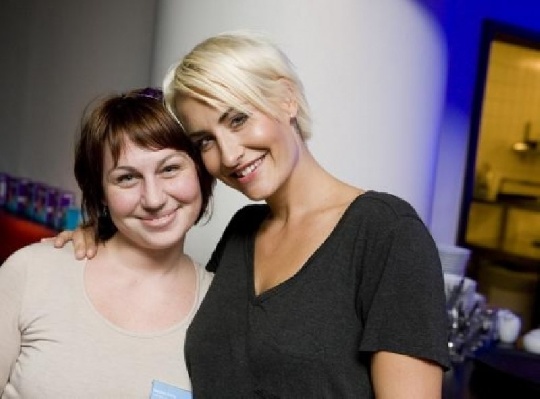 Natalija Krenz mit Sarah Connor sarah-connor-mutter-mit-viel-power