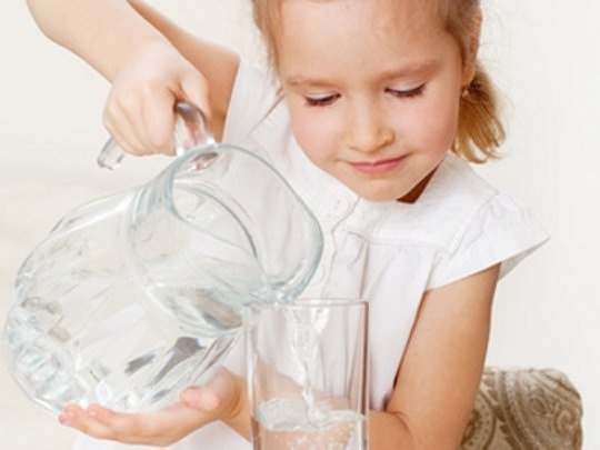 Wie viel Trinken ist genug? gesundes-trinken-kinder